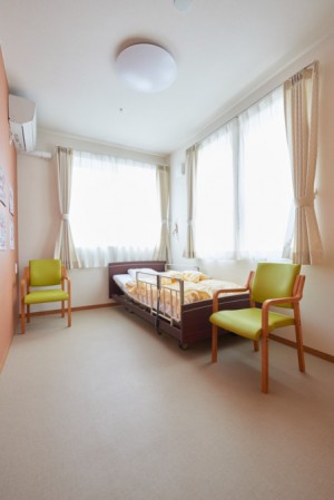 未経験OK！資格取得支援（介護職員初任者研修）で介護士に！